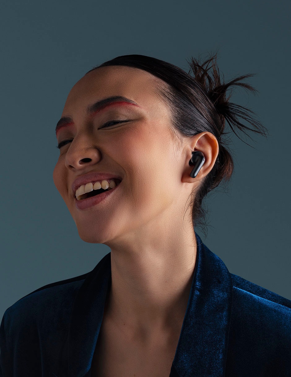 Audífonos Moto Buds+ inalámbricos con cancelación de ruido 4